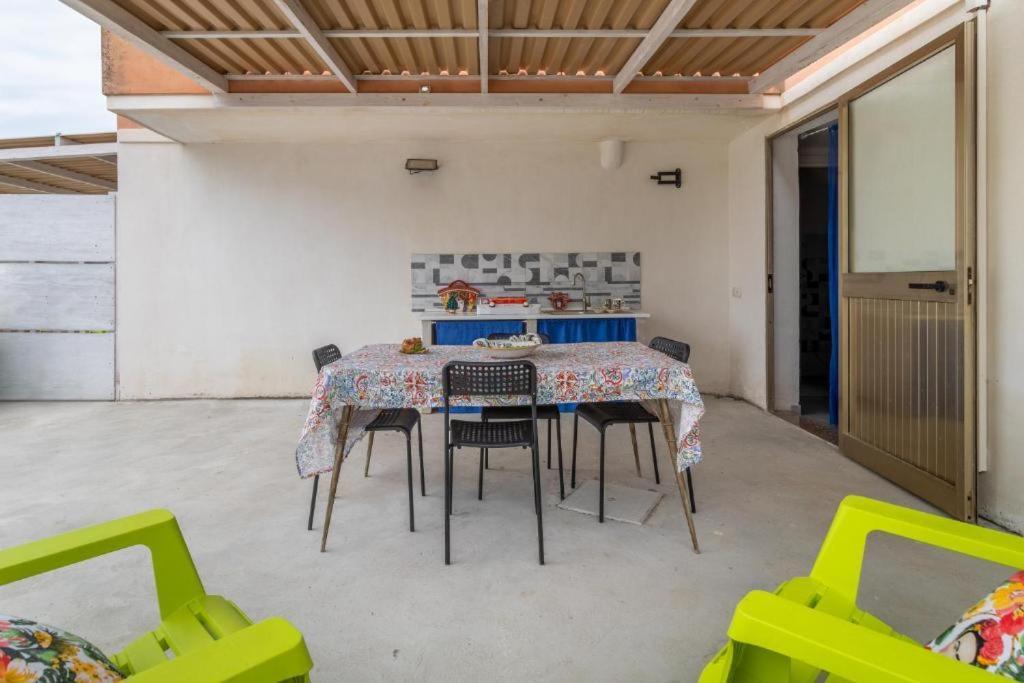 Oasi Del Mare Villa Granelli Exteriör bild